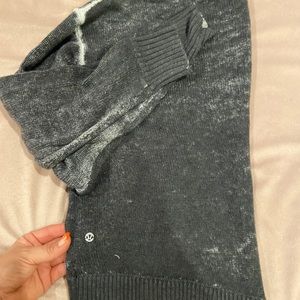 Lululemon cropped high low sweater